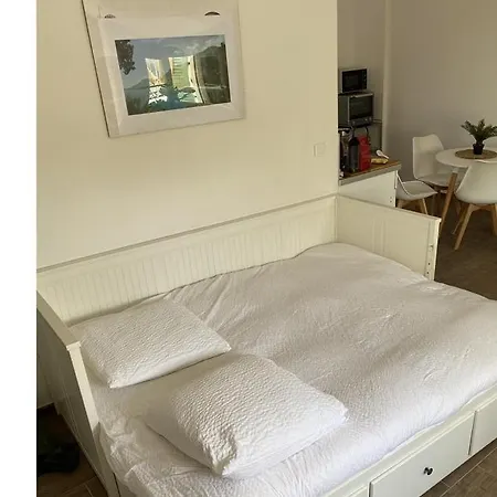 Cozy With Terrace - Old Town Apartamento