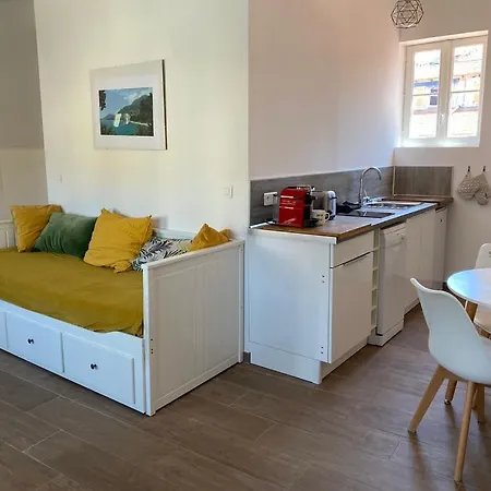 Appartement Cozy With Terrace - Old Town *